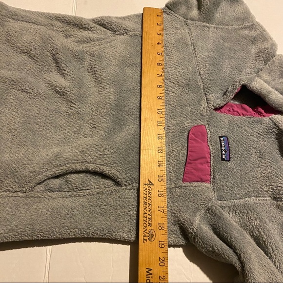 Patagonia Women Soft Gray Pink S Pullover Sweater - Picture 6 of 7